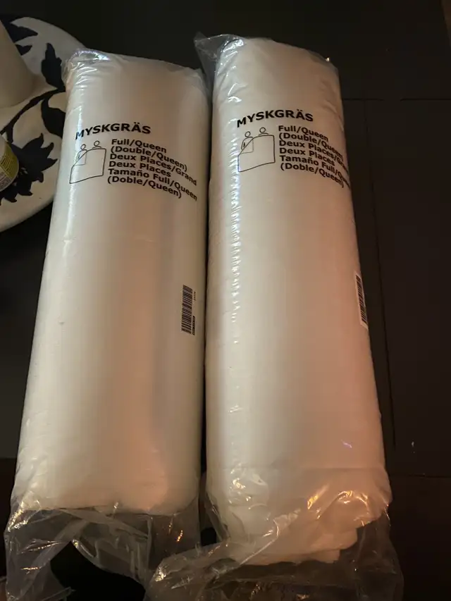 Myskgras ikea douvet brand new double / queen x 2 in Bedding in Barrie - Image 2