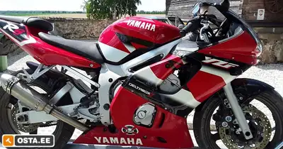 I want to trade this excellent fast motorcycle with - audi,honda civic,2010 toyota corolla,2008 lexu...