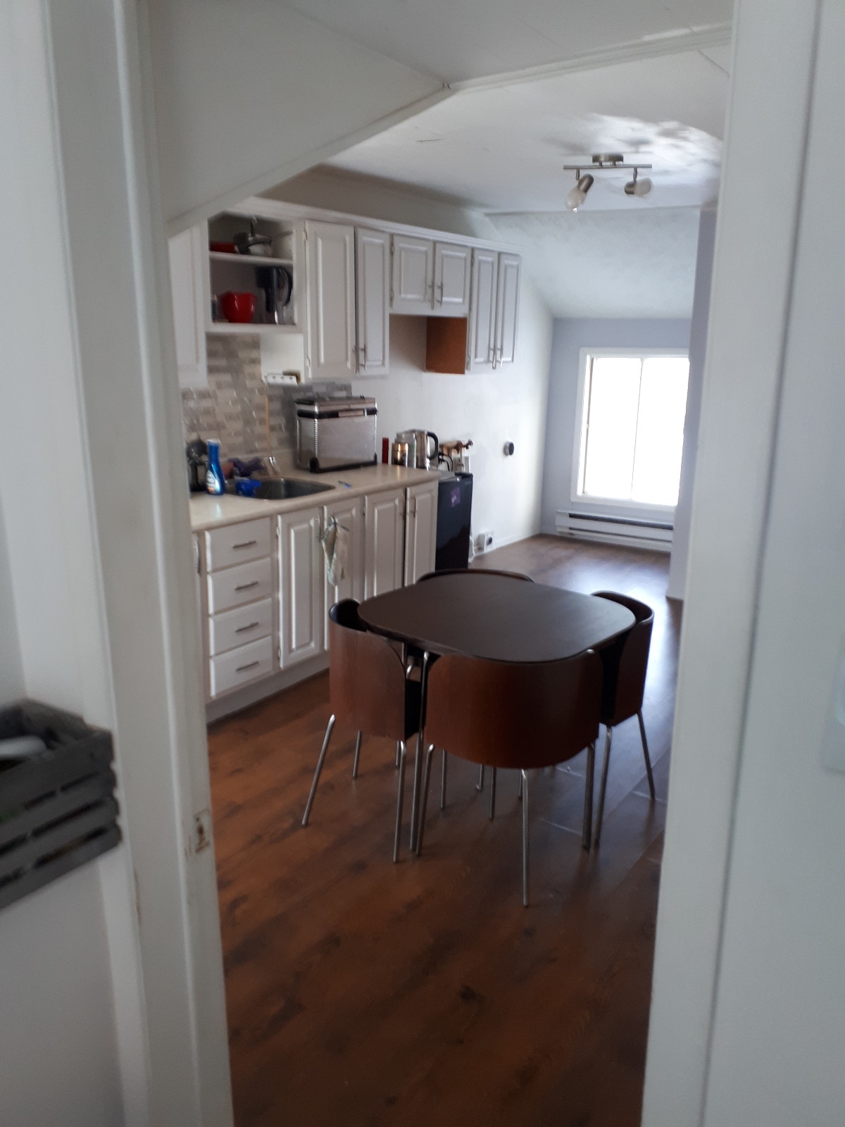Ville de Farnham, logement à louer, apartment for rent — photo 1