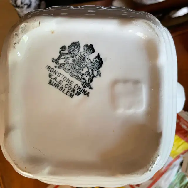 Lot of 16 Antique W and E Corn Burslem White Ironstone Dishes in Arts & Collectibles in Mississauga / Peel Region - Image 9