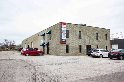 First 3-Months Free! 2,500 SF Office/Commerical Unit Lease