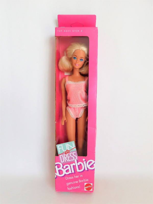 Vintage 1989 FUN TO DRESS Barbie Doll 4808 by Mattel - In Box in Toys & Games in Cambridge