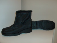 NEW Womens Winter Boots - Size 6.5 Wide or 7 Regular