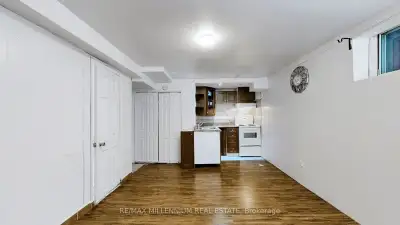 STUDIO APARTMENT FOR RENT SUITABLE for a Couple (Indians preferred)- MALTON, MISSISSAUGA Available O...
