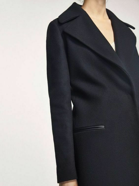 New Massimo Dutti (Zara) Black Leather Detail Wool Coat Size 6 dans Femmes - Hauts et vêtements d'extérieur  à Ville de Montréal