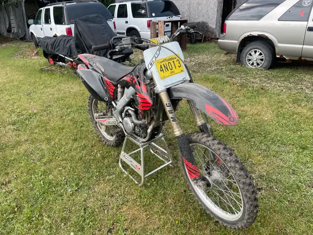 2004 CRF 250r in Dirt Bikes & Motocross in Winnipeg - Image 7
