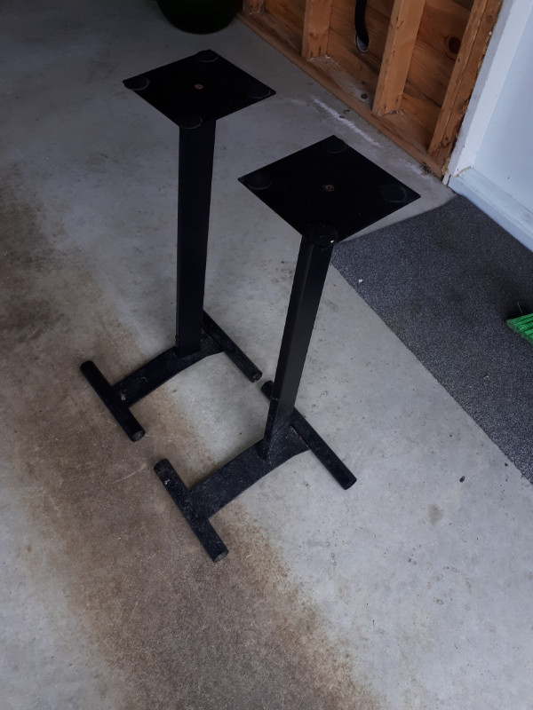 Metal Speaker stands in Speakers in Bridgewater