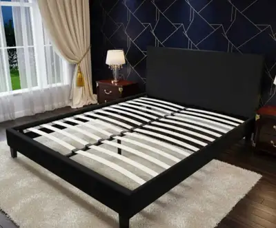 Superbe Lit Neuf – Aucun Usage, Comme en Magasin, View more