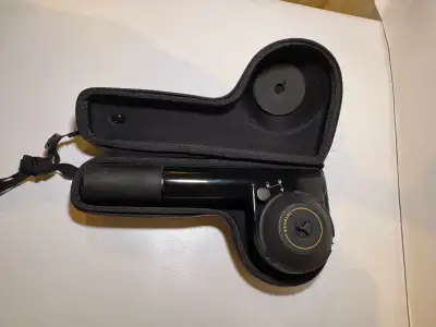 Getting rid of lots of valuable items I've collected over time. Check my other items. The 647 phone...