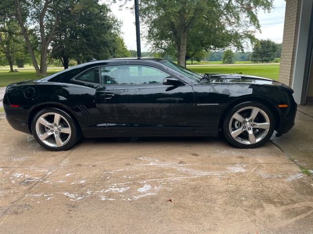 2012 Chevrolet Camaro in Cars & Trucks in London - Image 2