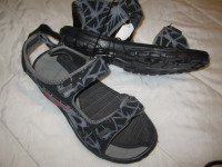 MEN'S SANDLES - SIZE 11