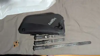 Tailfin top tube bag flip enclosure 1.5L, View more