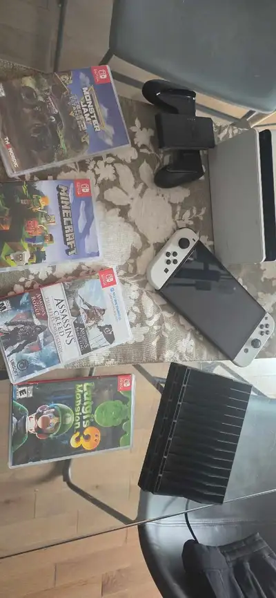 Nintendo Switch OLED, View more