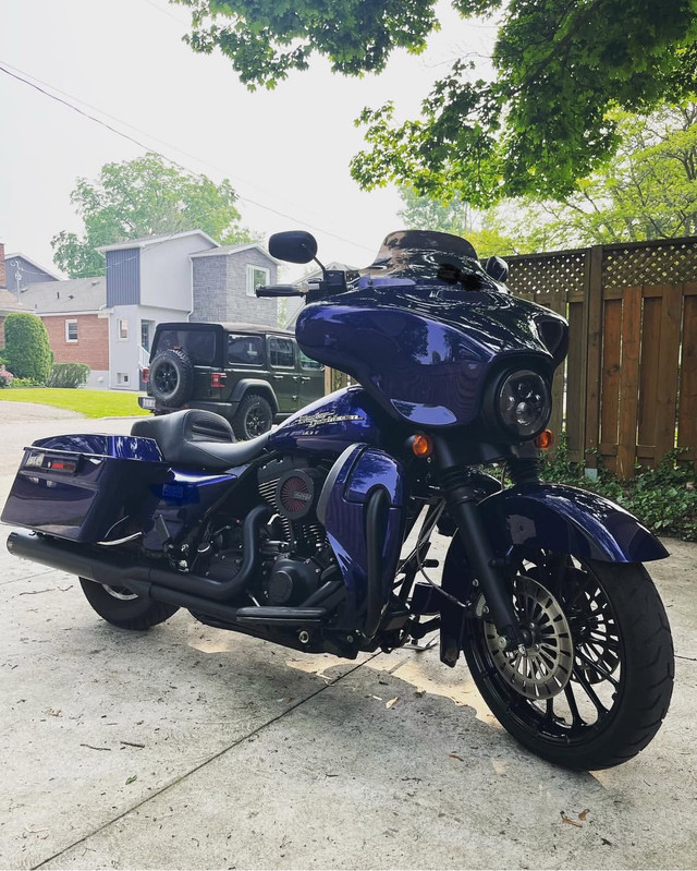 2006 Harley Davidson Streetglide in Touring in St. Catharines
