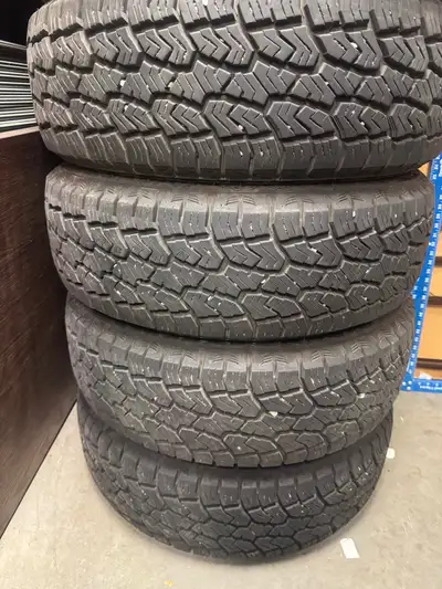 235/65/R17 TERRAMAX A/T SAILUN Used for two weeks 1500km All weathers tires 1150$