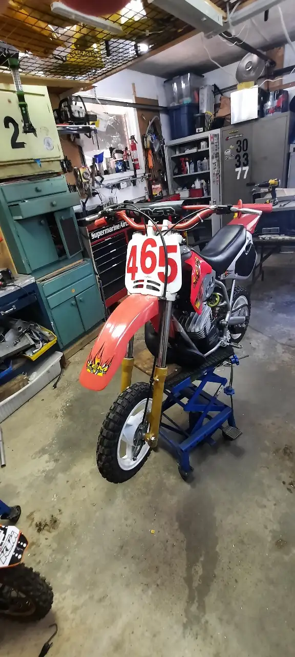 motorcycle in Scooters & Pocket Bikes in London - Image 3