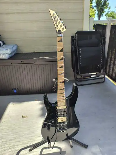 Lefty Liquidation!  3 up for grabs! Gauchères to Go!, View more