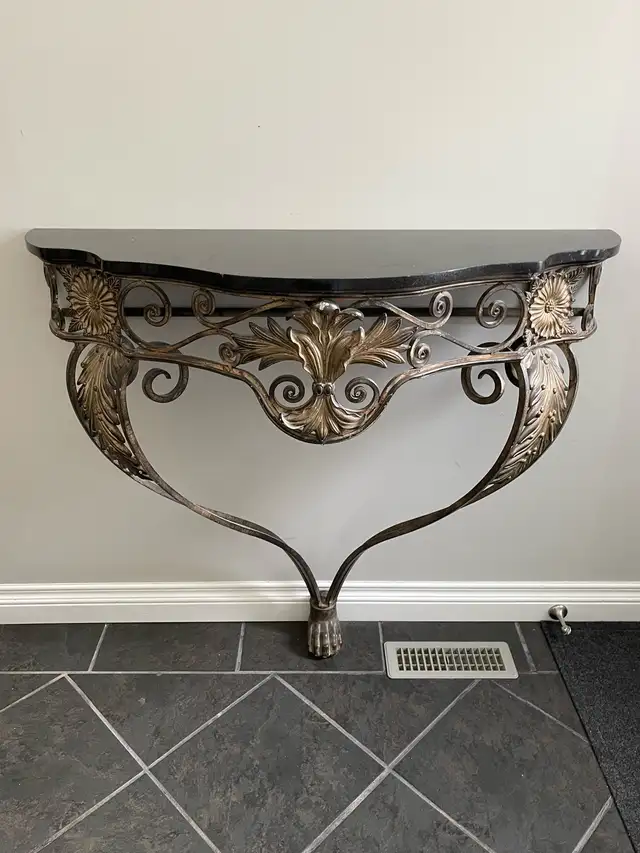 Elegant Half-Moon Marble Console Table – Wrought Iron Base62863265427715121