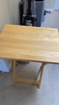 Tv Table that folds