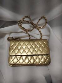 Women's Hand Bag Gold Quilted Design with Gold Chain