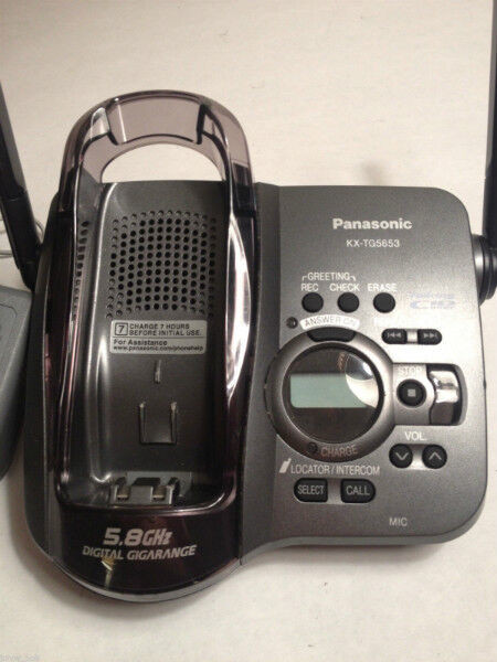 Telephone Panasonic KX-TG5653 - la base seule dans Téléphones résidentiels et répondeurs  à Ville de Montréal - Image 2