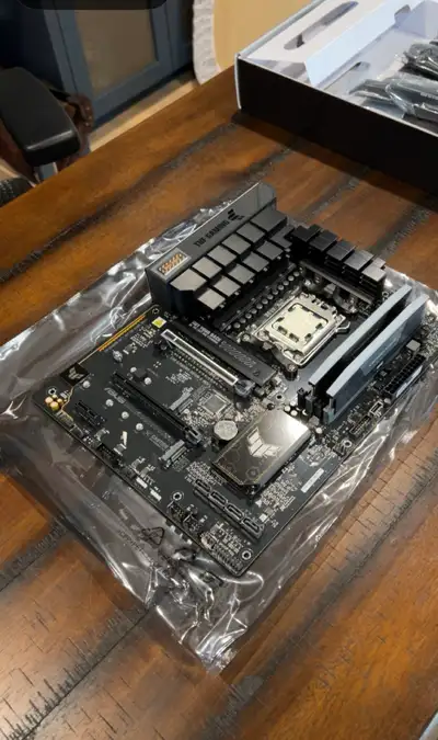 Ryzen 7 7700x, View more