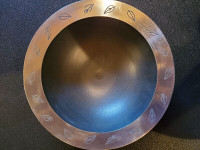 Aluminum decorative bowl