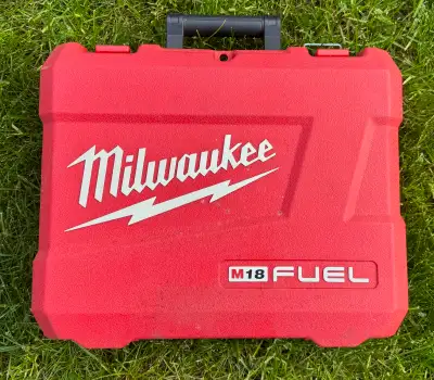 Milwaukee M18 FUEL Hammer Drill Combo Kit, View more