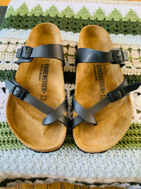 Women’s Birkenstock Mayari Sandals size 39