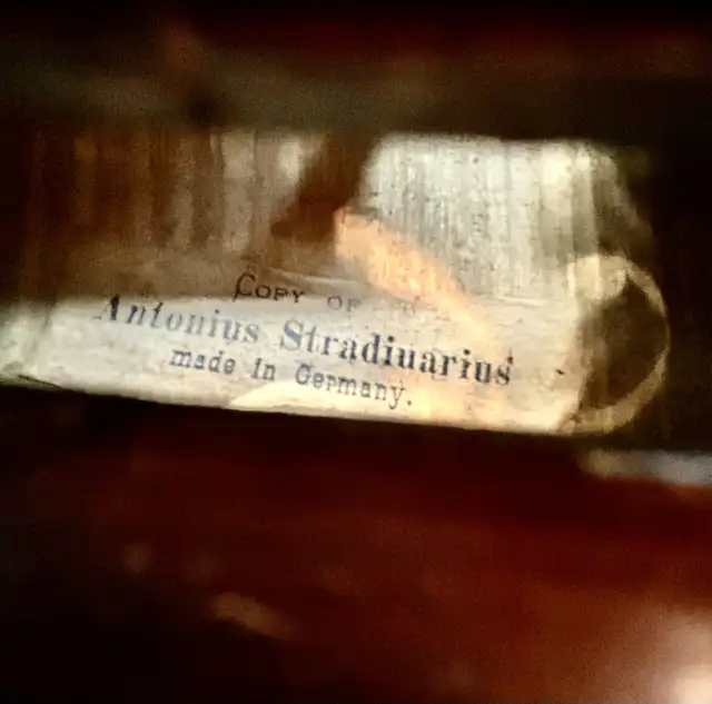 1930,s vintage German Stradivarius copy 4/4 in String in Guelph - Image 11