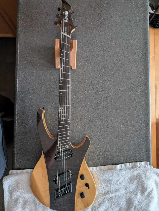 Ormsby Futura GTR - Dahlia Black 6 String in Guitars in Edmonton - Image 3
