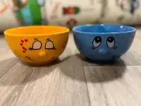 Vintage 3D smiley face bowls - set of 2
