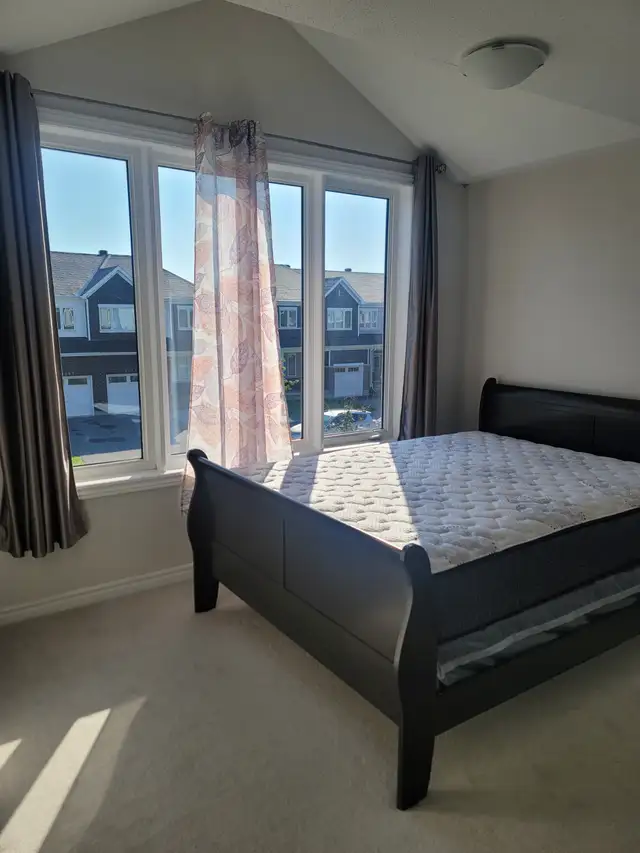 ✨ All-Inclusive & Furnished Rooms — Barrhaven (The Ridge)** in Room Rentals & Roommates in Ottawa - Image 8