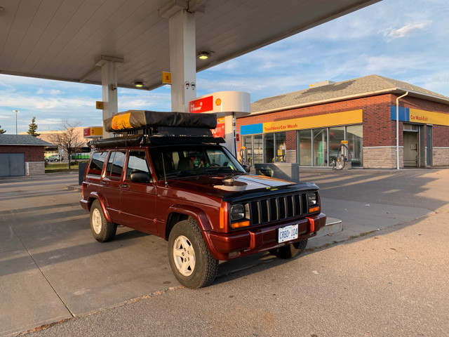 jeep Cherokee  in Cars & Trucks in Mississauga / Peel Region - Image 2
