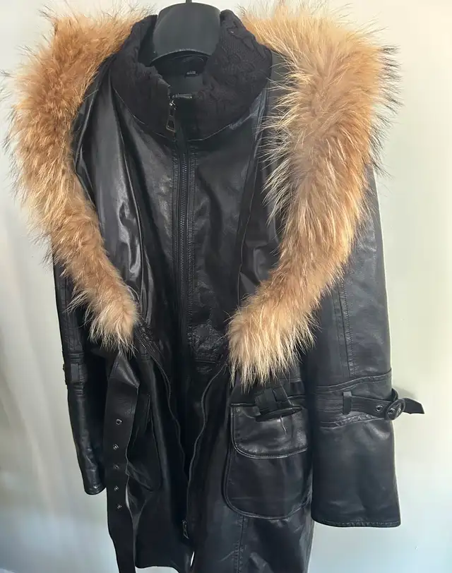 Rudsak coat in Women's - Tops & Outerwear in Barrie - Image 7