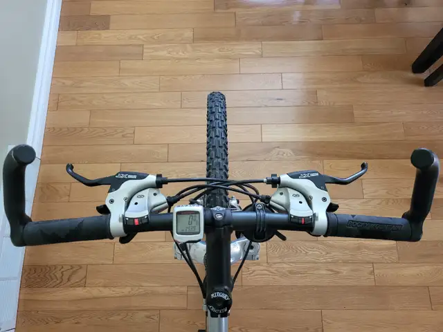 Rocky Mountain Hammer Race in Mountain in Kelowna - Image 6