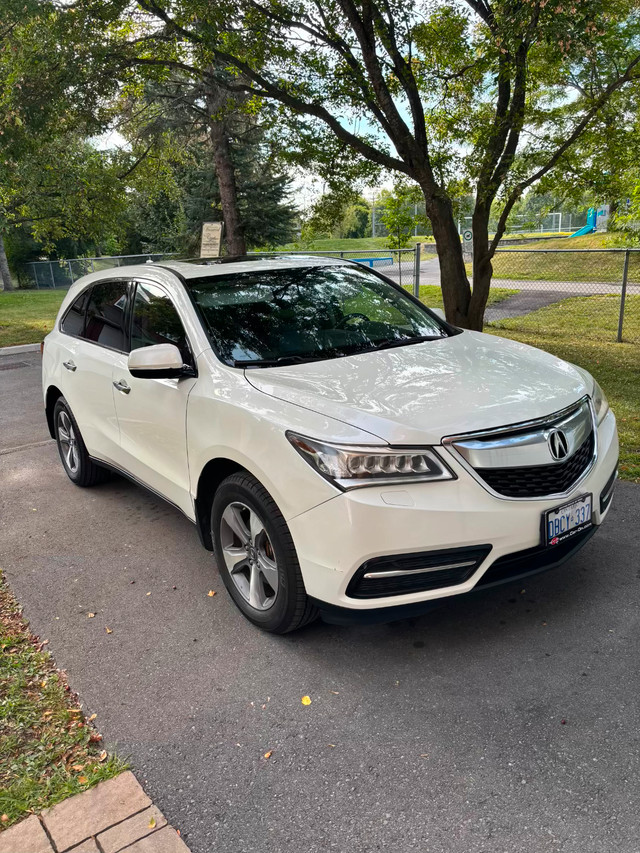 2015 Acura MDX with low Kms in Cars & Trucks in Ottawa