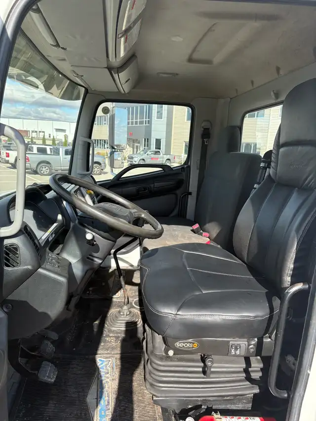 Hino 358 in Heavy Trucks in Brantford - Image 3