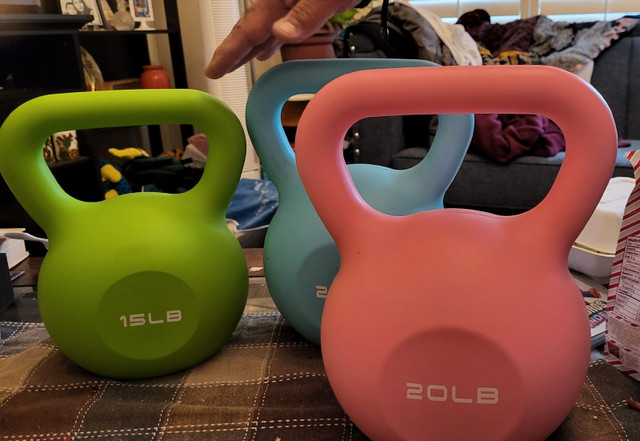 Brand new kettlebells 15 &20 Lbs in Exercise Equipment in Mississauga / Peel Region - Image 4