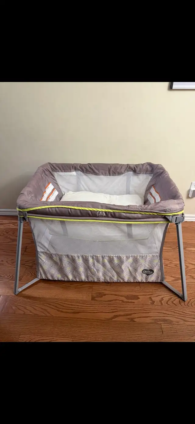 Baby Bed, Bassinet, Changing area, Playard