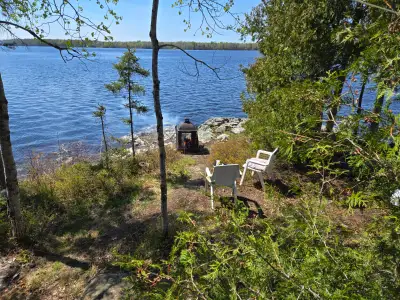 Chalet rustique a Val d'Or   Bord du lac Blouin, View more