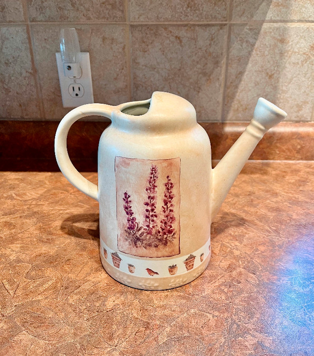 Vintage Ceramic Pitchers/Jugs ($15 each) in Arts & Collectibles in Edmonton - Image 2
