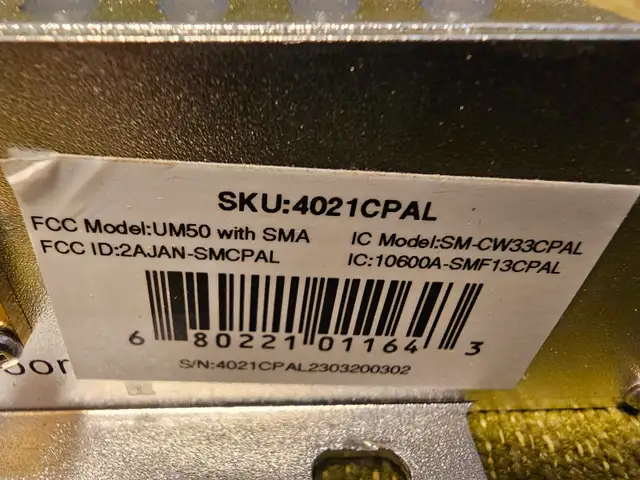 UNIDEN UM-50 CELL SIGNAL BOOSTER539347320571187205