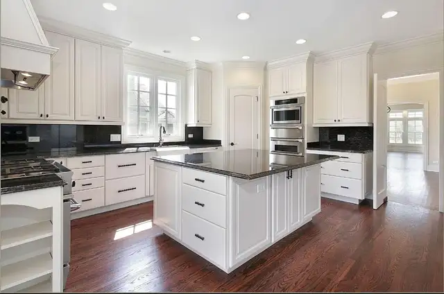 Experienced Handyman408909698062110722