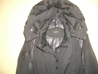 RUDSAK parka super warm -- manteau - size M - L femme Color - black. Very durable top shell. Inside...