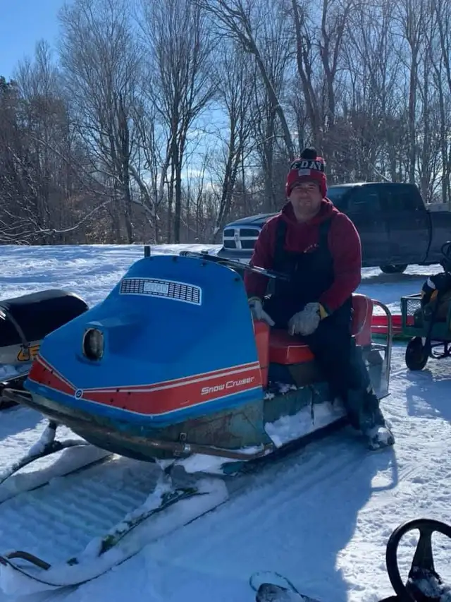 snow cruiser 2000 in Snowmobiles in Ottawa - Image 4