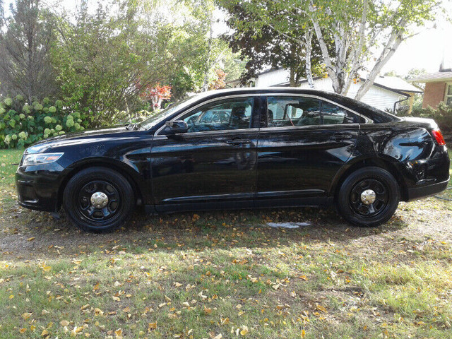 Ford taurus on sale police interceptor accessories