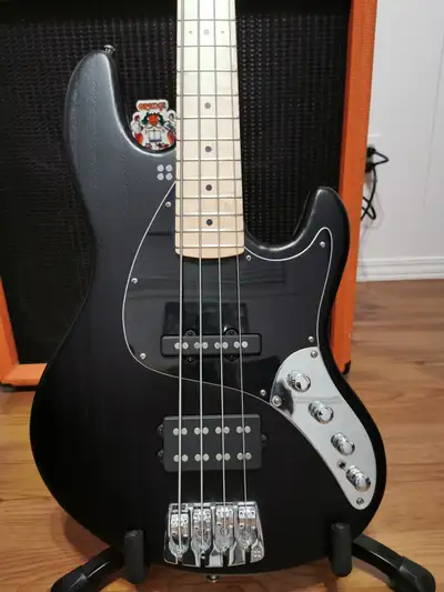 PAS D'ÉCHANGE ET NON-NÉGOCIABLE, Merci Je vends cette superbe Sandberg California II SL TM4 fabriqué...