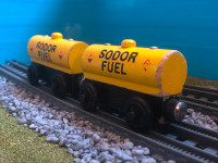 Thomas wooden railway trains fuel tankers | Good condition