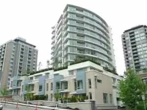 1BR / Den + 1BA - Concrete High Rise - Pets OK - Available Aug 1